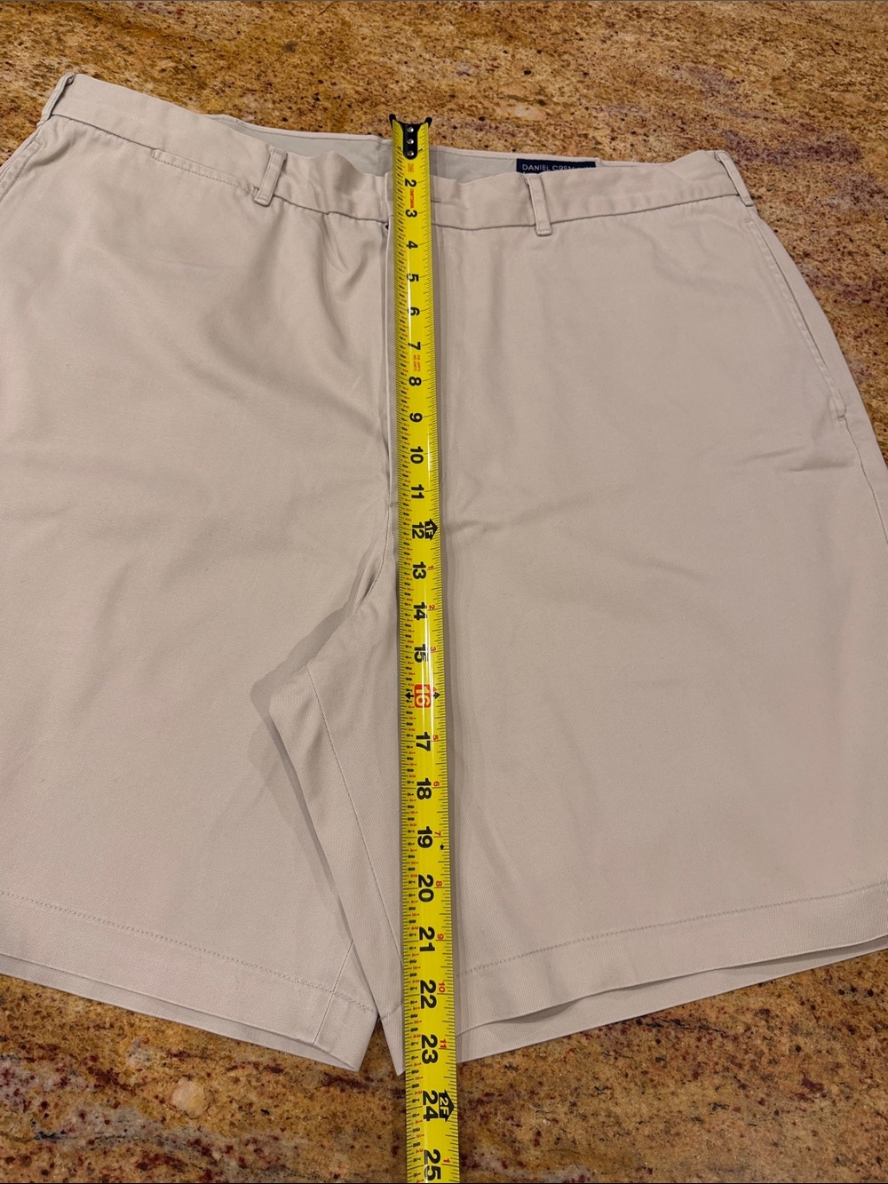 DANIEL CREMIEUX FLAT FRONT MENS KHAKI 5 POCKET SHORTS SIZE 40 WAIST - Picture 10 of 11